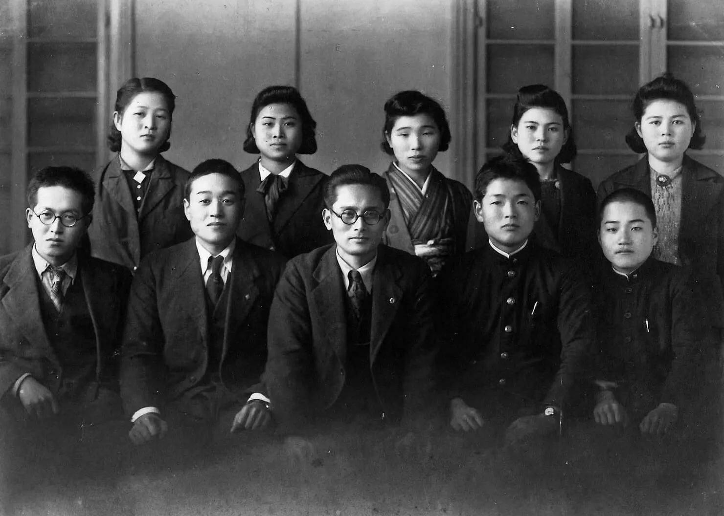 事務所の歴史01